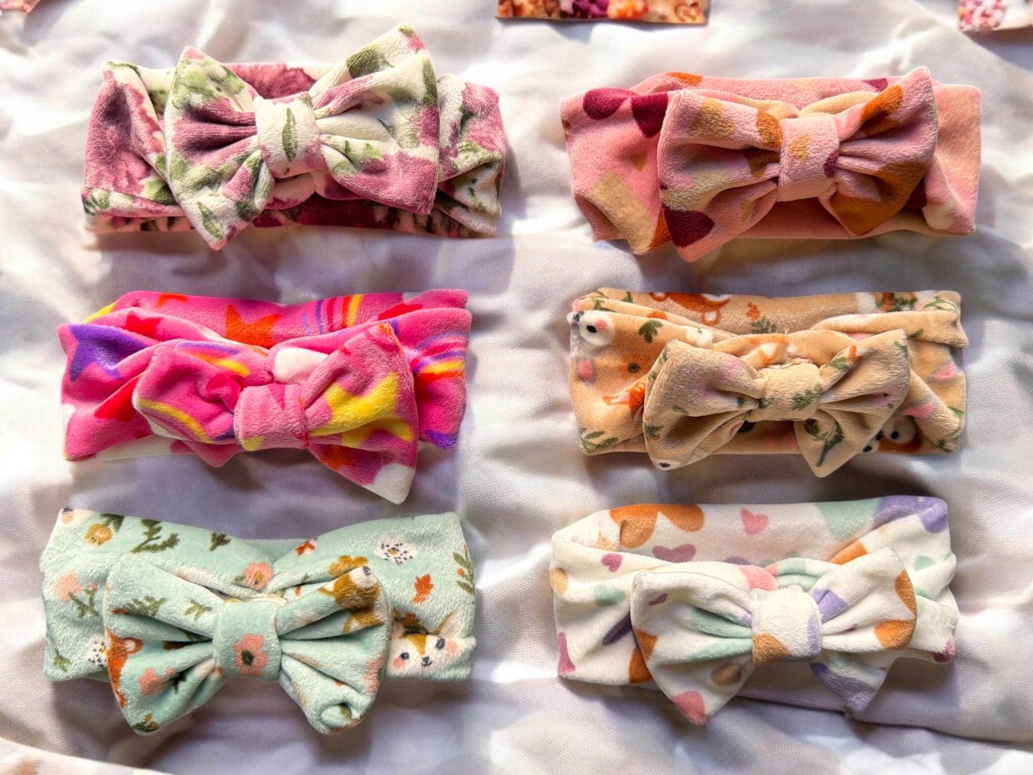 Vincha Con Moño Plush estampado "Kelly babies" Pack X 6