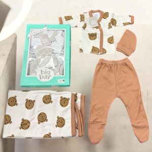 Set en Caja 4 Piezas Big Bay (Batita, medio oso, gorro y manta doble) T.(0 y 1) Art.10008