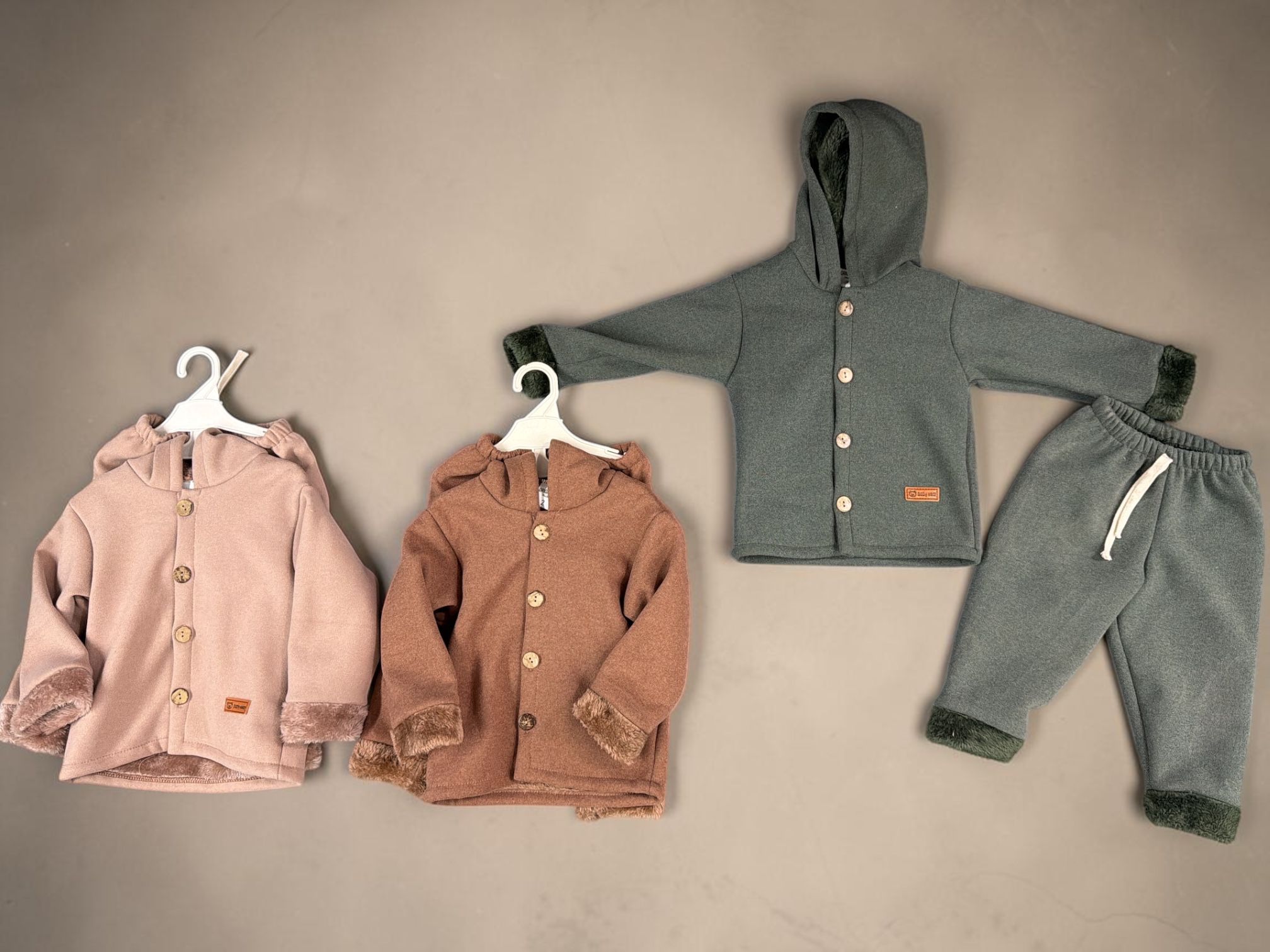 Conjunto Plush Darlon CON CORDERITO “Baby Wear” T.(2 al 6)(Hasta los 3 años aprox)