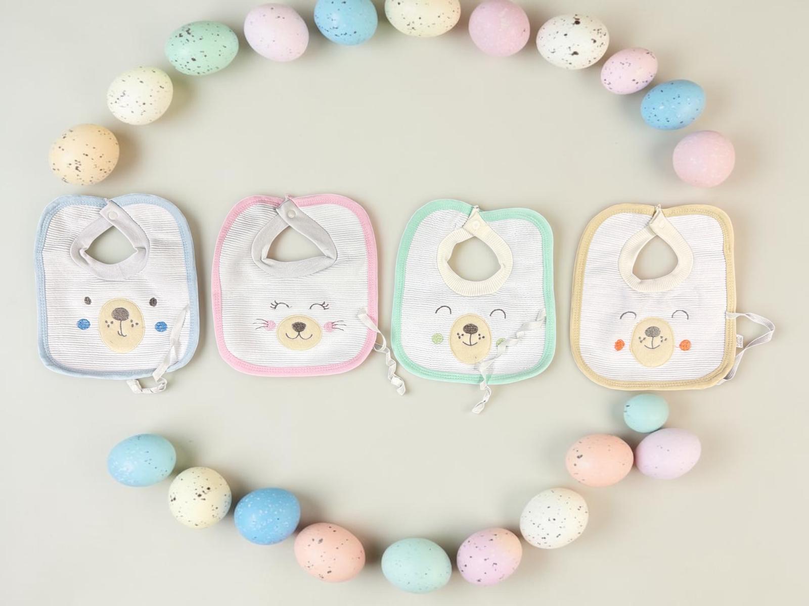 Babero bordado de algodon con plastico y portachupete "July Baby" Art.95 Pack x 6