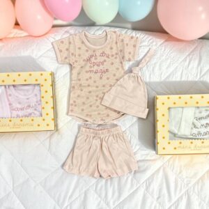 Set en Caja Dreams Body, Short y Gorro NENA T. (0 al 2) Art. 621 OFERTA PRETEMPORADA