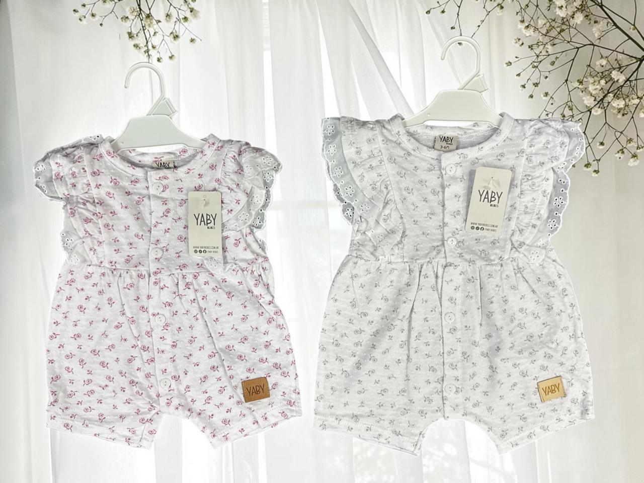 Enterito de Plumetti y Broderie Floreado Yaby T. (0-3, 3-6 y 6-9 meses) Art. 27018